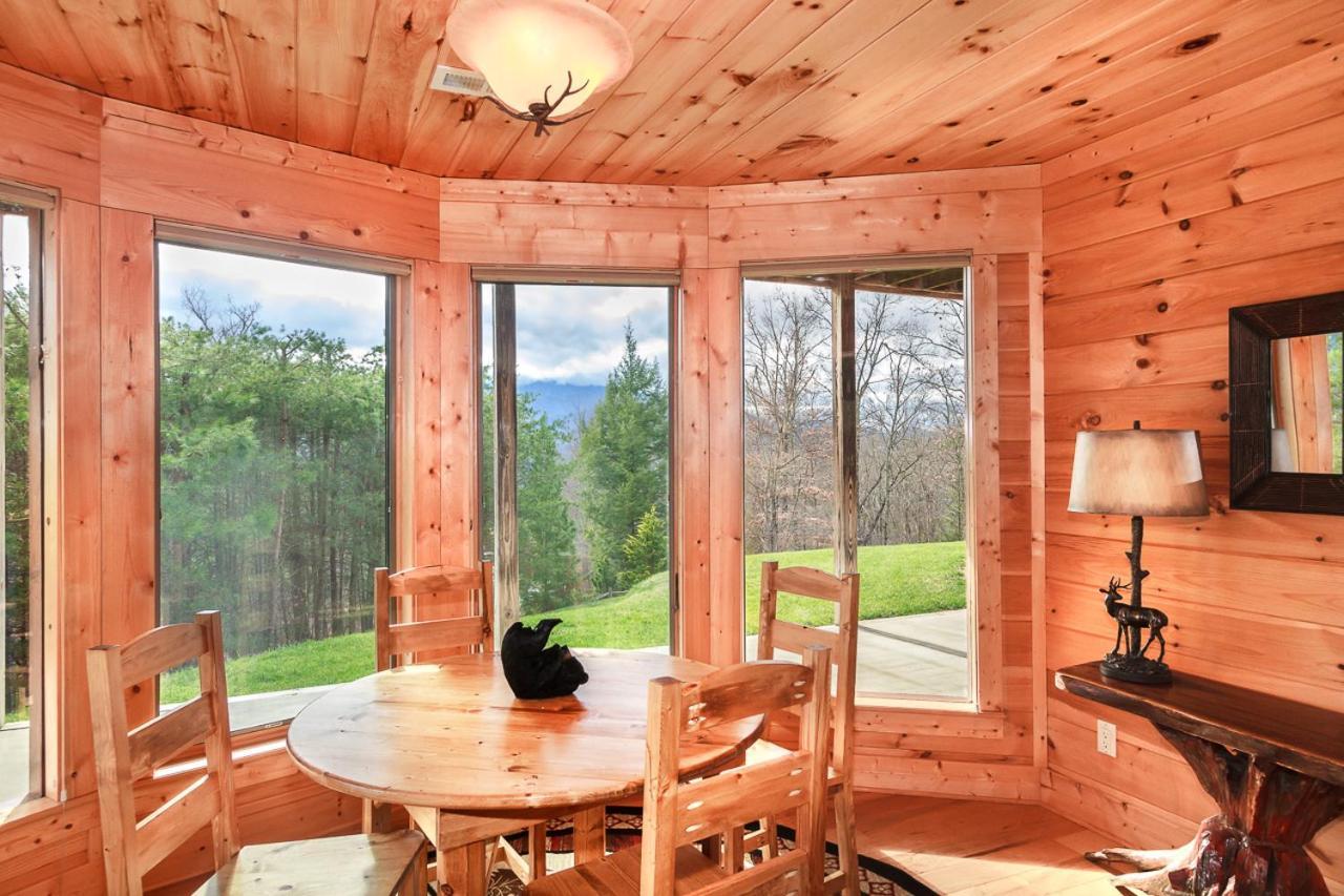 Pinnacle View Lodge By Stony Brook Cabins Gatlinburg Exterior photo